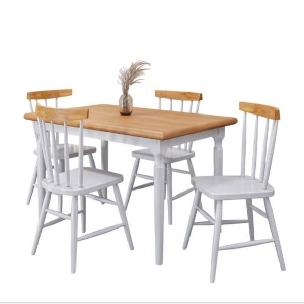 mesa udine branca com 4 cadeiras limpa